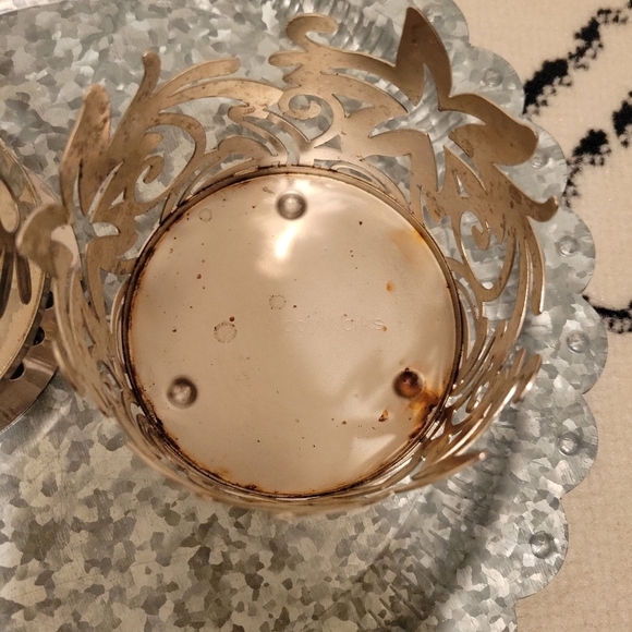 ⭐️40% Off⭐️ Bath & Body Works / White Barn 4 Spring Candle Sleeve Bundle - Picture 11 of 13